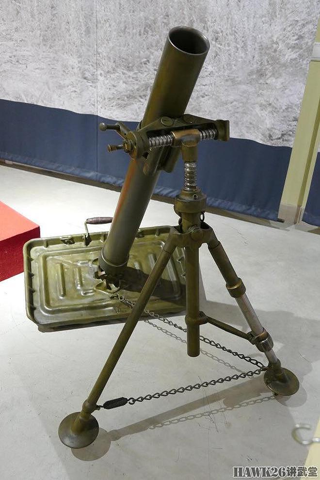 俄罗斯博物馆展示法国81mm迫击炮 来自中国改变苏联武器发展路线 - 3