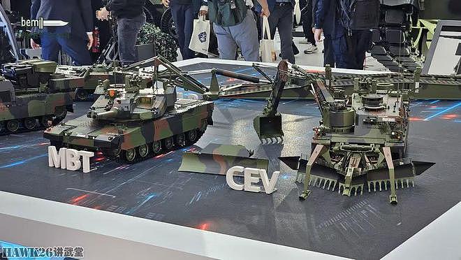 直击：韩国军警防务展览会 30吨步兵战车亮相 未来主战坦克很科幻 - 23