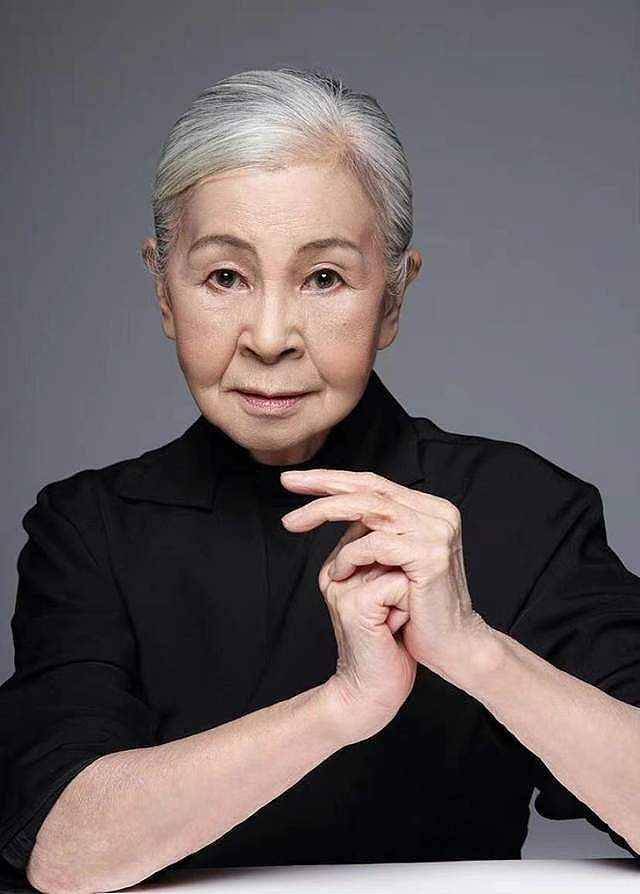 84岁日本服装设计师逝世，曾与张艺谋深度合作，遗作刚上映一个月 - 11