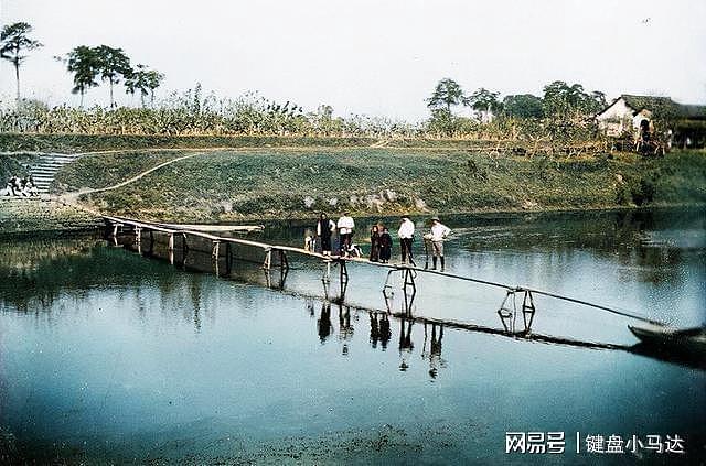 1910年，从上海前往苏州沿途所见，河边一幕让人唏嘘 - 10