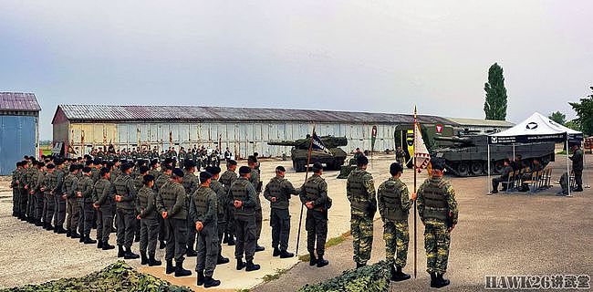 奥地利第4装甲掷弹兵旅举行换装仪式 接收迷彩服 告别单色作训服 - 3