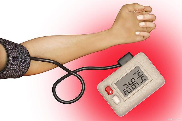 血压升高或降低凭感觉？血压正常后能停药吗？这些误区要搞明白 - 1