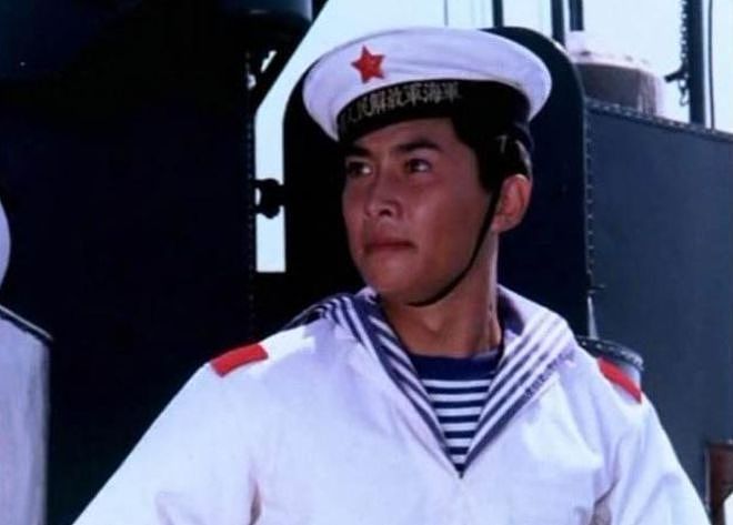 从清末到现代，中国海军100余年的军帽变迁史 - 9