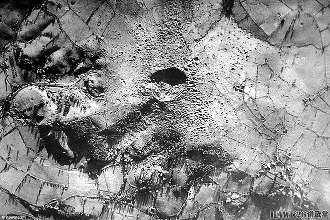 1944年一座弹药库意外爆炸 创造英国纪录 地球伤疤至今清晰可见 - 4