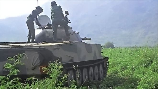 亮剑非洲！国产63式坦克大战苏制T-55，书写属于中国坦克的辉煌 - 5