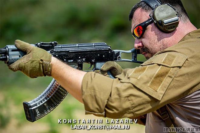“拉扎列夫战术”展示AKM步枪改装配件 60发四排透明弹匣很抢镜 - 8
