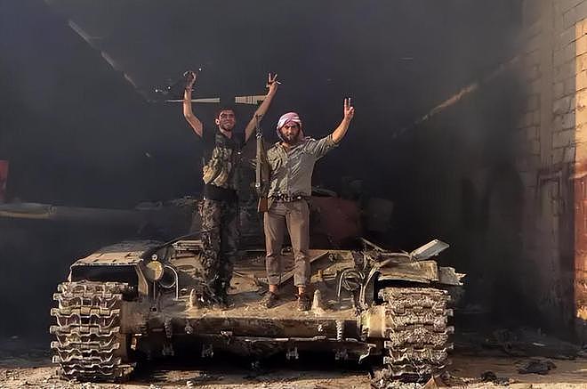 血战阿勒颇：叙利亚内战的超残酷战役，解放军经典战术是取胜关键 - 6