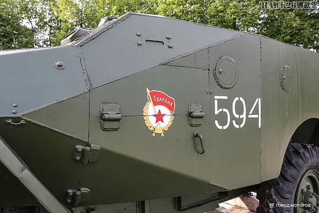 罕见的BTR-40zh.d.铁道公路两用装甲车 苏联用它对付铁道游击队 - 5