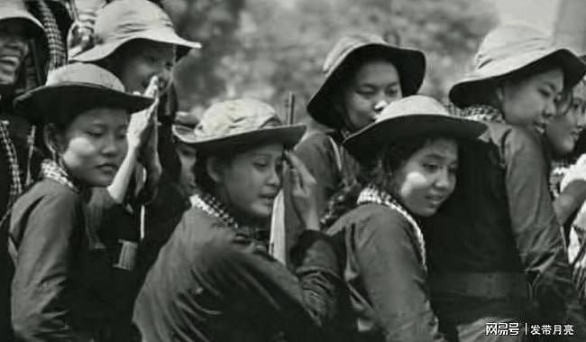 越南战争中，美军对越南女兵用的空孕催乳剂，究竟是什么？ - 3