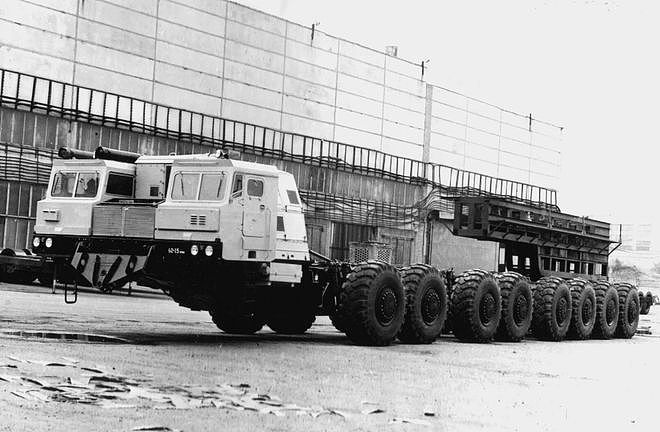 盘点前苏联的14大军用重型卡车，其中明斯克系列堪称“巨无霸” - 8