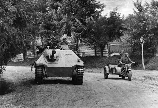 钢铁洪流的克星，二战德军最强反坦克单位——追猎者坦克歼击车 - 5