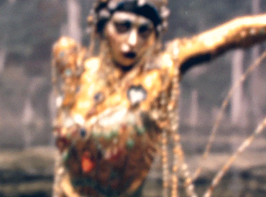 从爱死机《吉巴罗》中窥见那个极尽华丽的“黄金”时尚年代 - 7