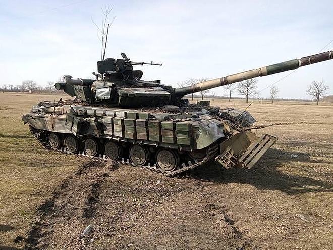 战争进入第三个月 美防长邀40盟国讨论助乌克兰军队现代化升级 - 3