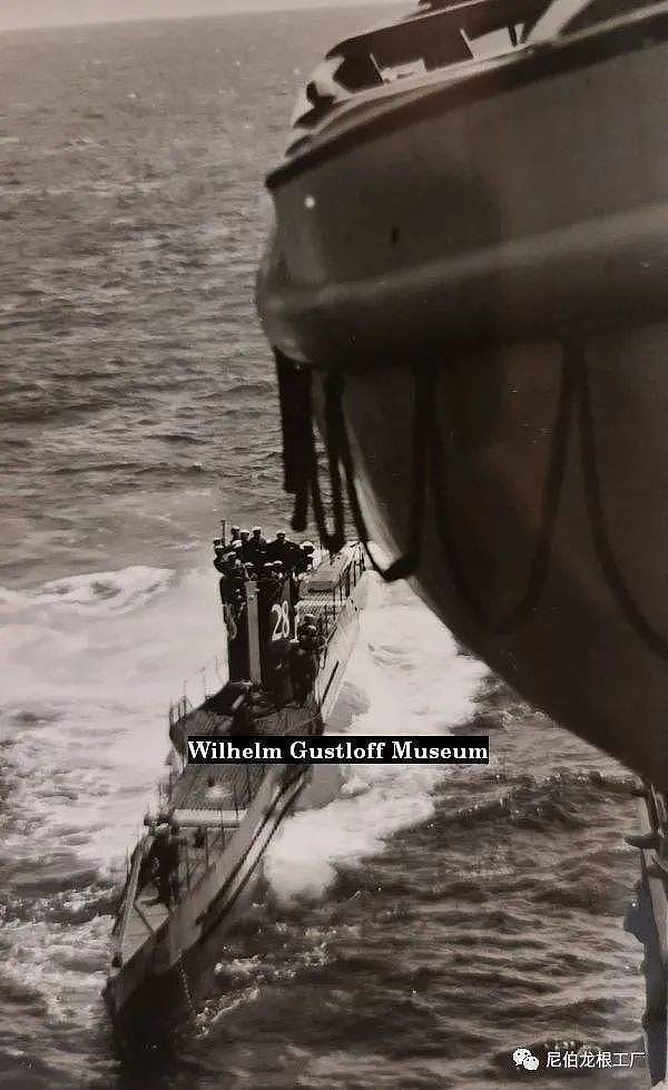 驶向毁灭深渊的欢乐方舟：德国“威廉·古斯特洛夫”号邮轮图集 - 83