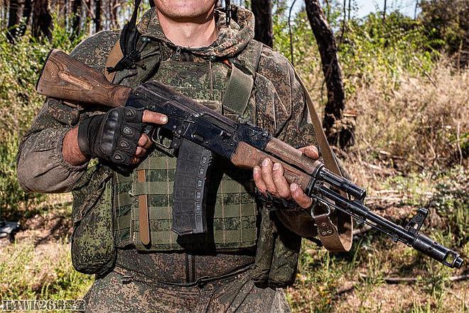 解读：卡拉什尼科夫公司摄影展 俄军前线士兵如何改装自己的武器 - 7