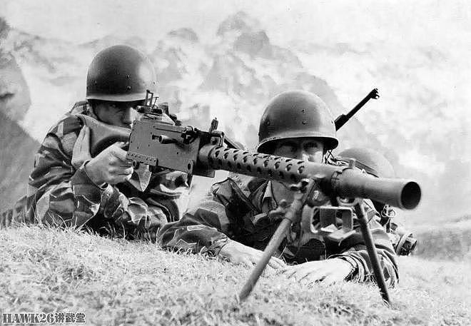 勃朗宁M1919A6轻机枪 二战时期无奈的妥协产物 实战效果超乎预期 - 2