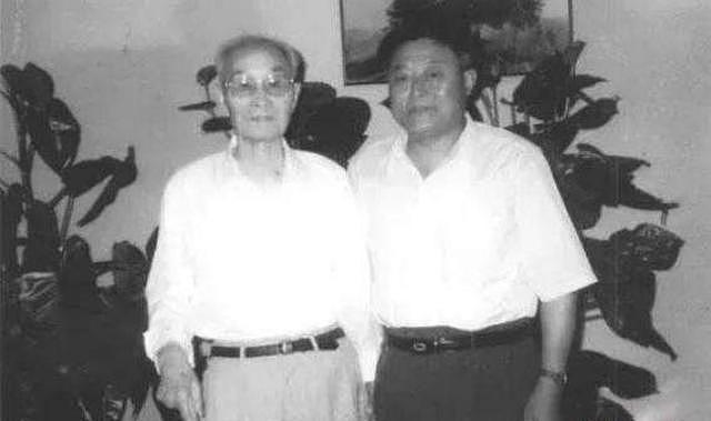 1972年，一个普通士兵救了张爱萍一命，后来才知道他是开国上将 - 5