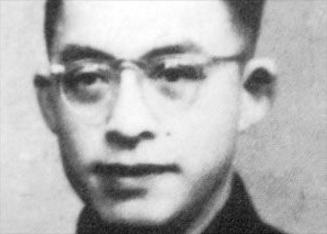 1949年，我军抓获一国民党将领，他声称：中央军委可证实我的身份 - 4