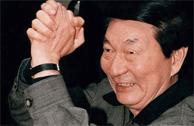 朱镕基卸任后，下属找他商讨国家大事，朱镕基说：我就是一介草民 - 2