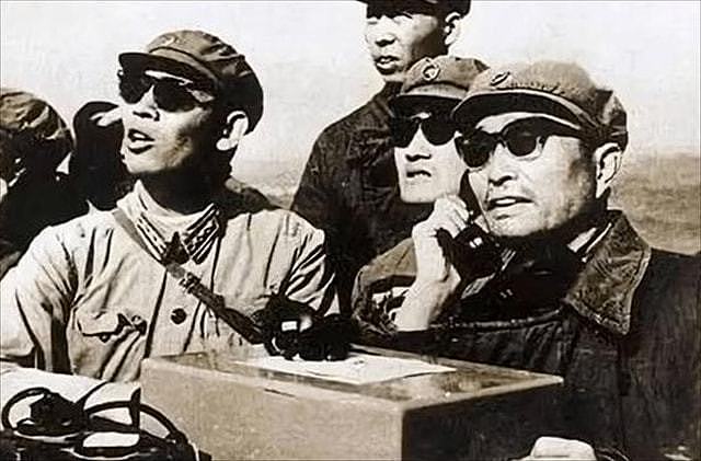 1964年，张爱萍会议中告假离开，周总理将其拦下搜身：保密无小事 - 4