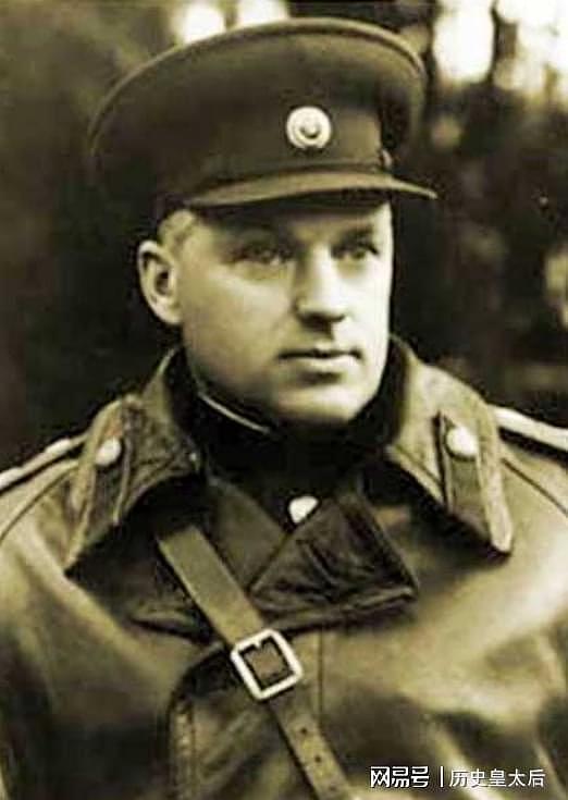 罗科索夫斯基的大突围，孤军陷入重围，他该如何率部逃出德军追击 - 6