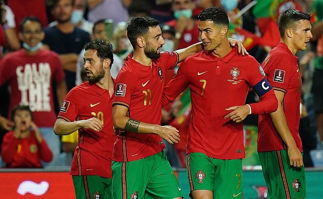 3-1！奥塔维奥传射建功！葡萄牙晋级，C罗参加2022年世界杯有戏 - 2