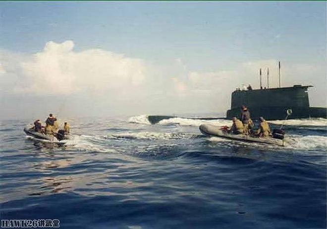 以色列“龙”号潜艇照片曝光 巨大围壳引起关注 疑似配备垂发系统 - 6