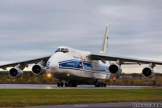 钻进安-124“鲁斯兰”巨型运输机 难得一见的上层甲板 还设有床铺 - 26