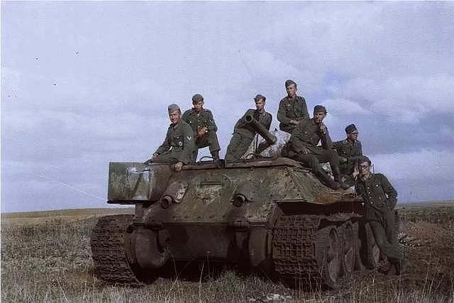 苦不堪言：德国北方集团军群眼里的苏联坦克 - 3