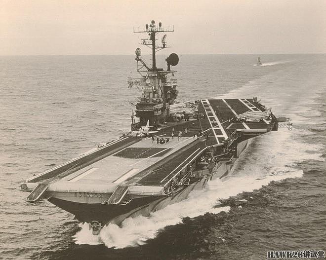 美国“埃塞克斯”级航空母舰 建造数量最多 意义最重大的一级军舰 - 16