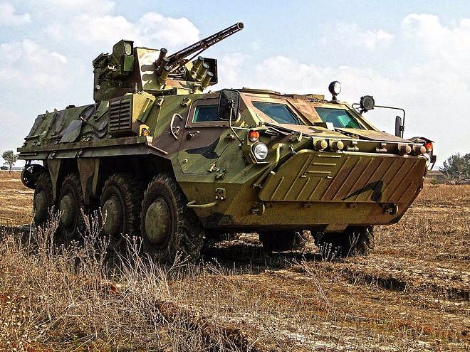 俄制BTR-80不适合现在战争 乌克兰BTR-4号称马里乌波尔战神 - 2