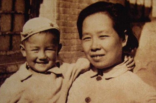 金维映：邓小平的第二任妻子，离婚后嫁给李维汉，37岁在苏联牺牲 - 10
