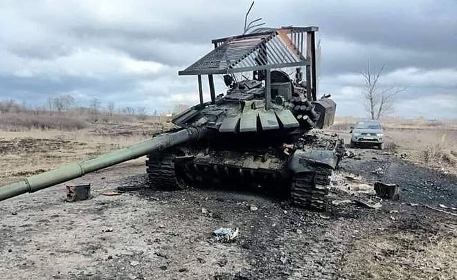 俄军莫辛纳甘大战乌军MG42，这些古董都是哪来的？ - 23
