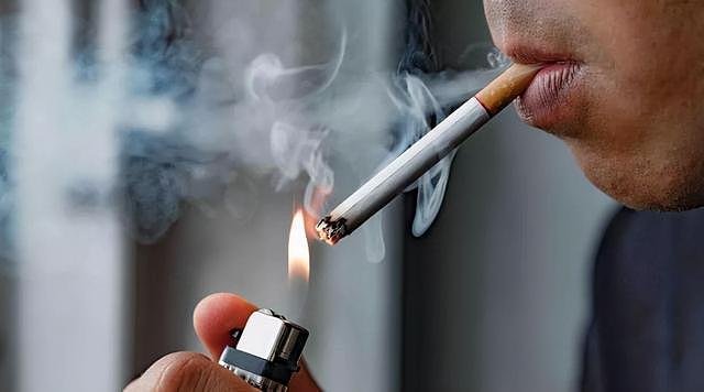 男人一天最多可以抽多少支烟？医生：控制在“这个数”，还可以 - 2