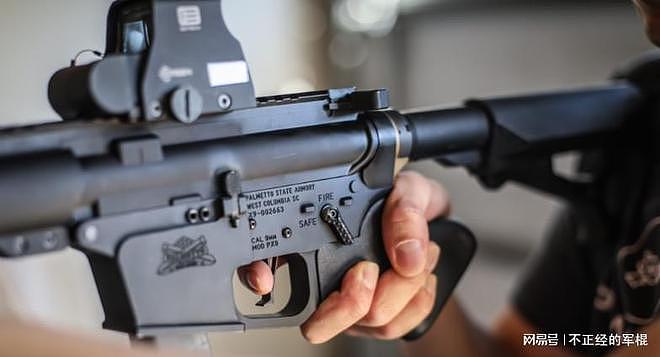 加州步枪的奇葩握把：军火贩子规避美国枪支法律中的奇葩规定 - 14