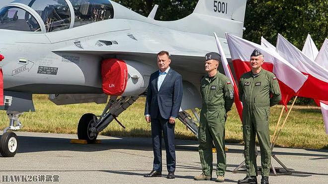 波兰接收首批两架FA-50GF轻型战斗机 接替支援乌克兰的米格-29 - 3
