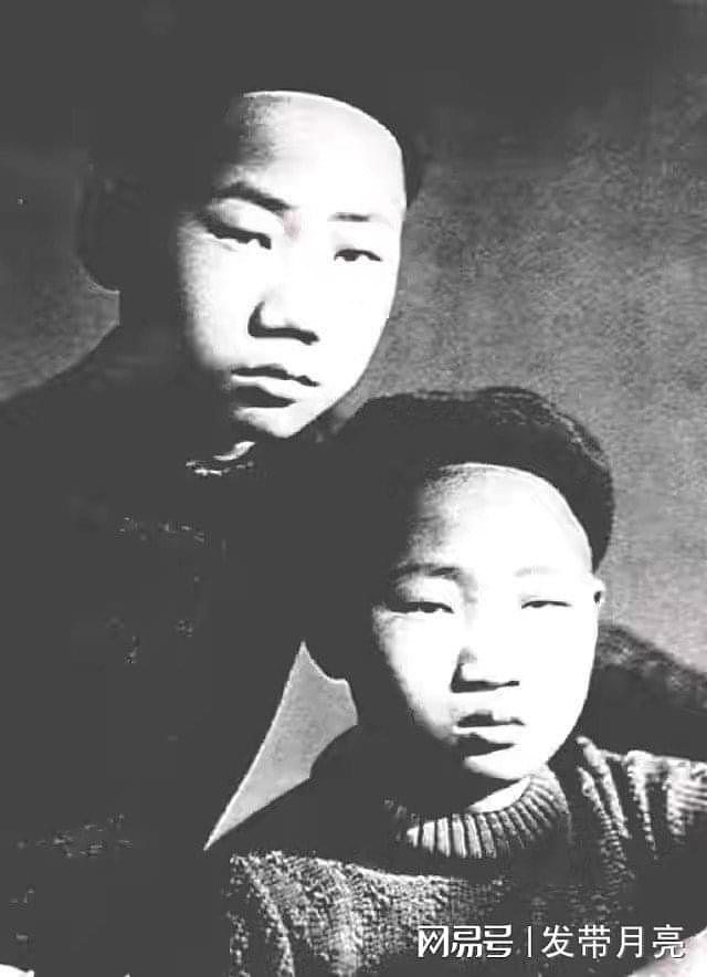 1969年，邵华怀孕了，毛主席喜上眉梢：我终于要当爷爷了 - 3