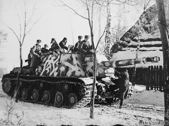 二战最危急时刻：苏军大口径自行火炮 被迫面对德国“虎”式坦克 - 7