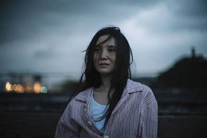 冲破黑暗的殊色孤影：中国黑色电影里的女人们 - 39