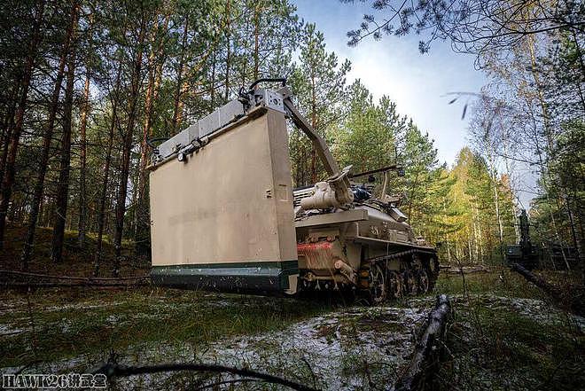 驻拉脱维亚德军第803装甲先锋营排爆演习 探地雷达搜索未爆弹药 - 1