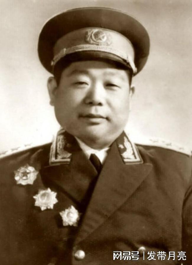 汪东兴担任副主席后，仅三年就辞职，四位副国级干部紧随其后 - 7