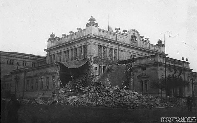 80年前 美英盟军对保加利亚首都发动大规模轰炸 城市遭到严重破坏 - 4