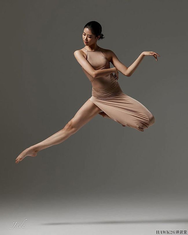 文艺范：年轻摄影师袁小玉 捕捉最美瞬间 表现芭蕾舞者的优雅 - 13