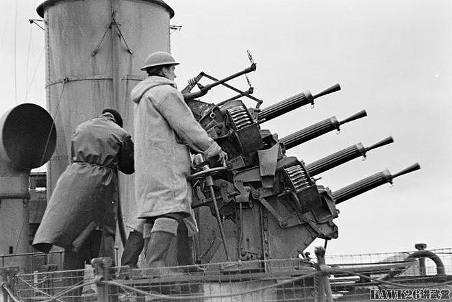 二战英国海军四联装高射机枪 最后的防空屏障 引出一段悲惨往事 - 1