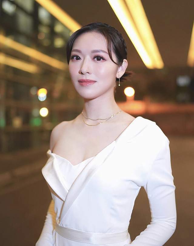 曝女星冯盈盈被TVB雪藏！三大原因断送前程，地位被22岁港姐取代 - 2