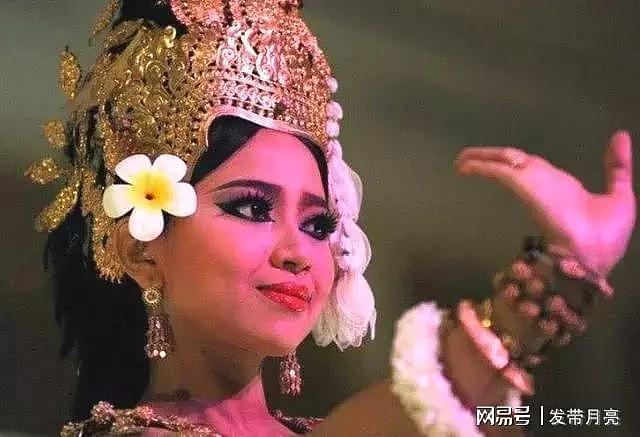 泰国和柬埔寨的妃子都可以改嫁，西拉米王妃被送入寺庙是很少见的 - 2