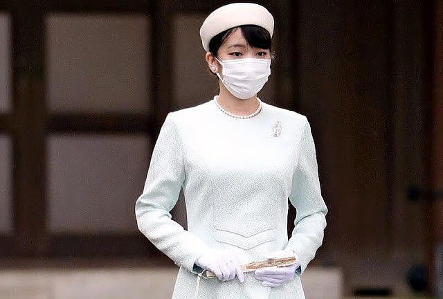 日本真子公主终于穿对衣！全白LOOK素净且优雅，终将“下嫁”平民 - 4