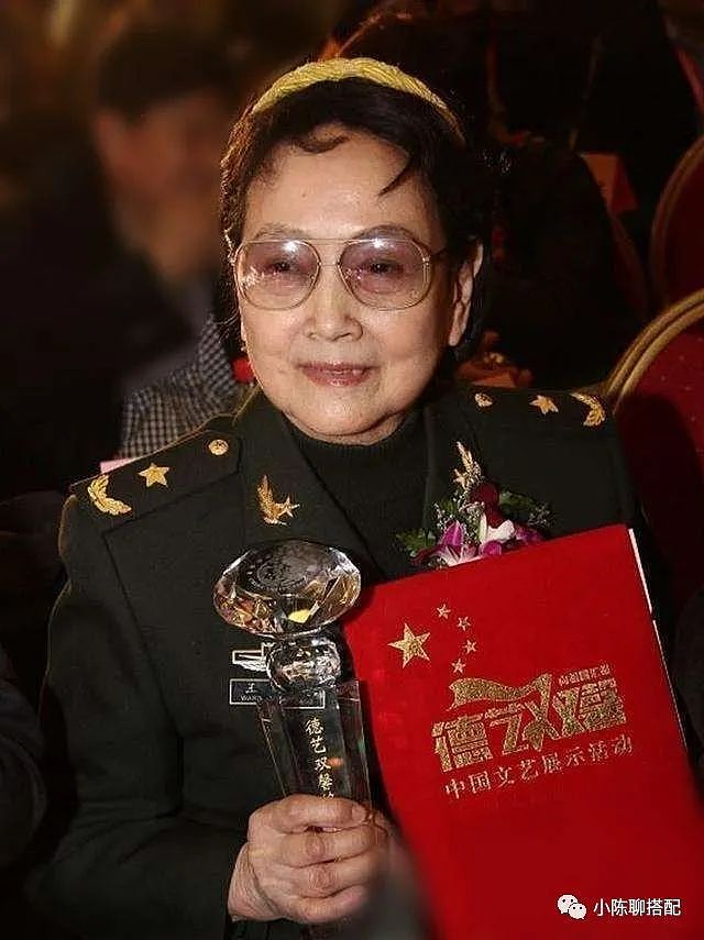 看了87岁的王晓棠后，才知道什么叫美了一辈子 - 23