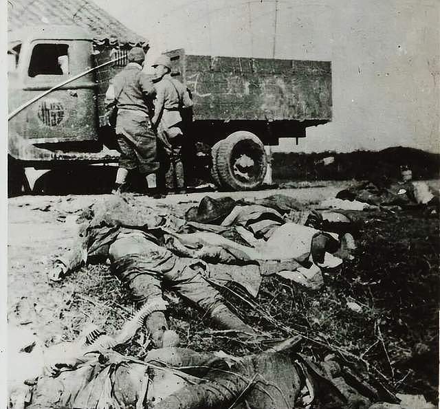 中国人被拉到江边击毙，为了给牺牲者找“替身”，杀死了他们 - 4