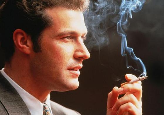 男性一天最多可以抽多少支烟？医生：控制在“这一数”，还可以 - 4